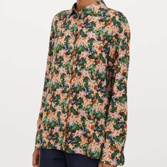 Vince Wild Primrose Silk Slim-Fit Blouse, Floral Print, Black & Multi, XS - Picture 4 of 5